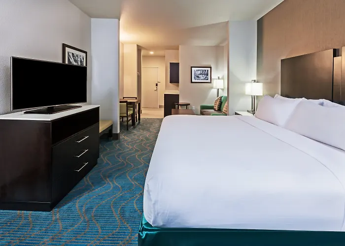 Holiday Inn Express & Suites Killeen - Fort Hood Area